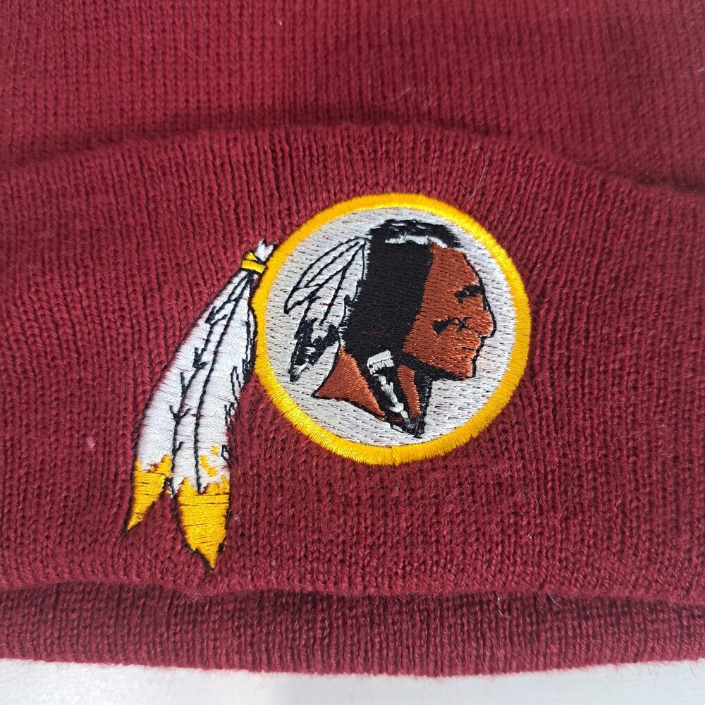 Redskins Maroon Logo Winter Beanie NFL Football Hats - Picture 2 of 6